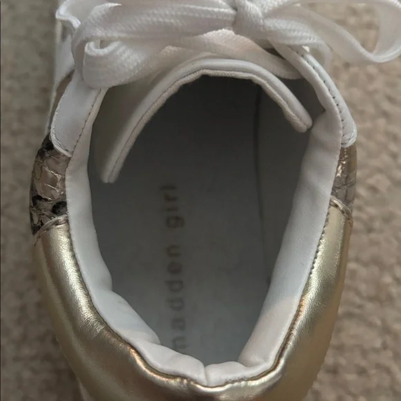 Madden Girl Sneakers - Picture 3 of 4